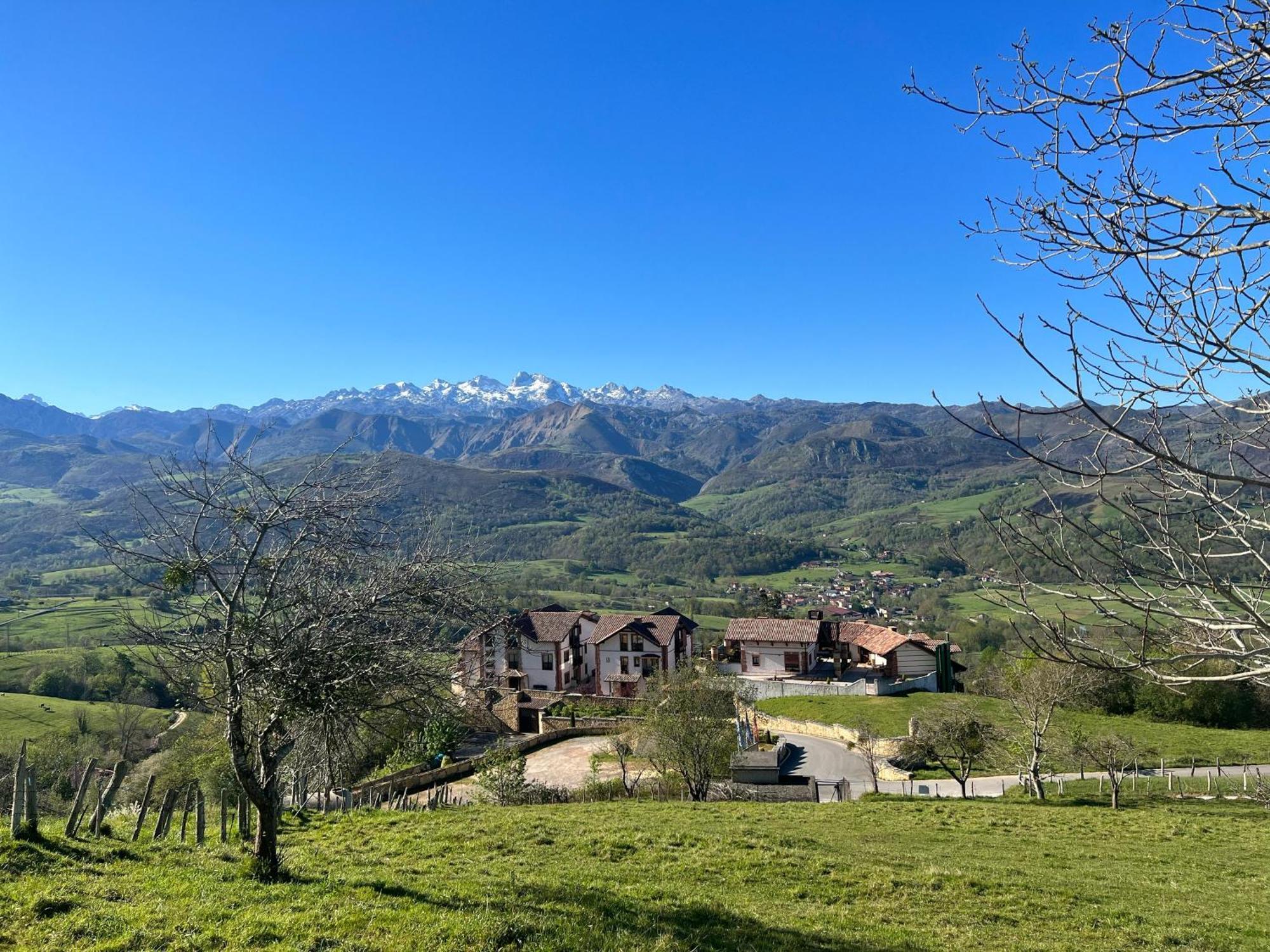 Hotel Cerro La Nina Beceña Esterno foto